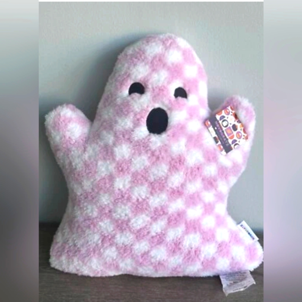 Nwt Novogratz Large Pink and White SUPER SOFT Ghost Pillow